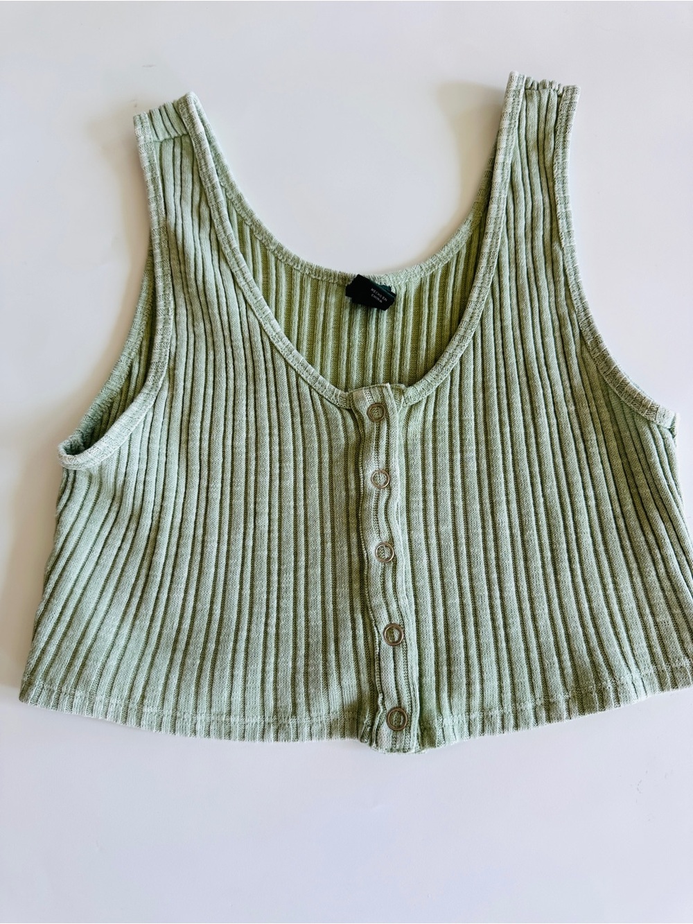 wild fable Sage Green Ribbed Button-Front Snaps Crop Tank Size Small